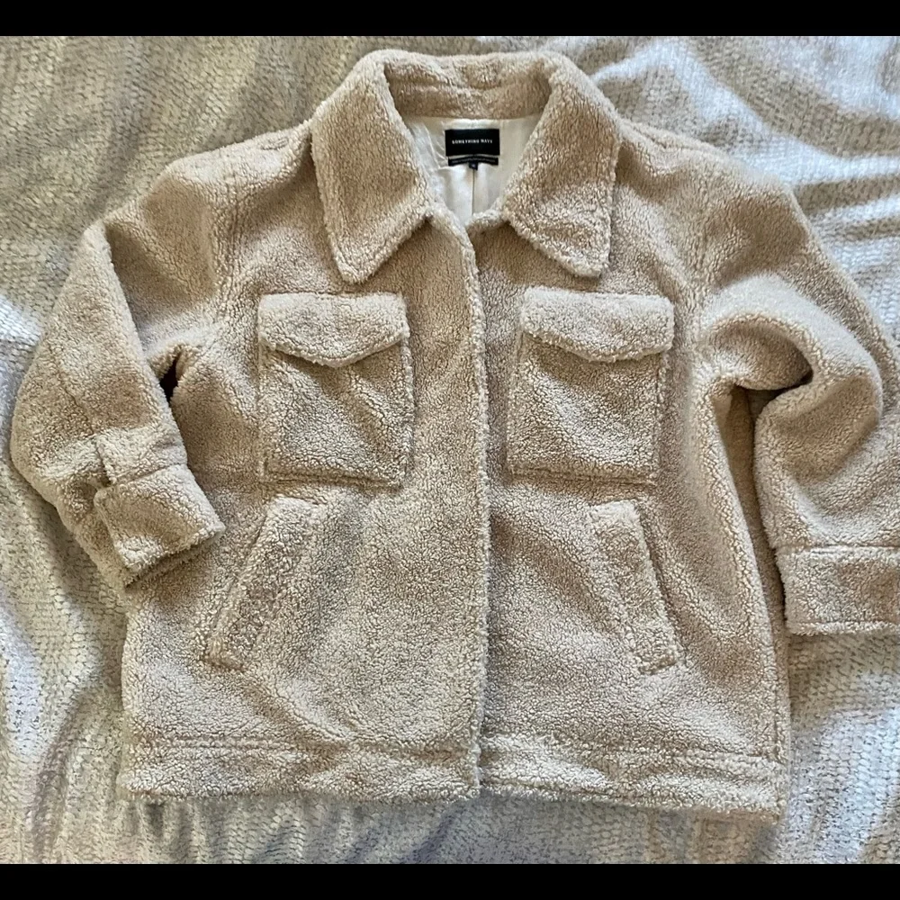 Jacket - Picture 2 of 3
